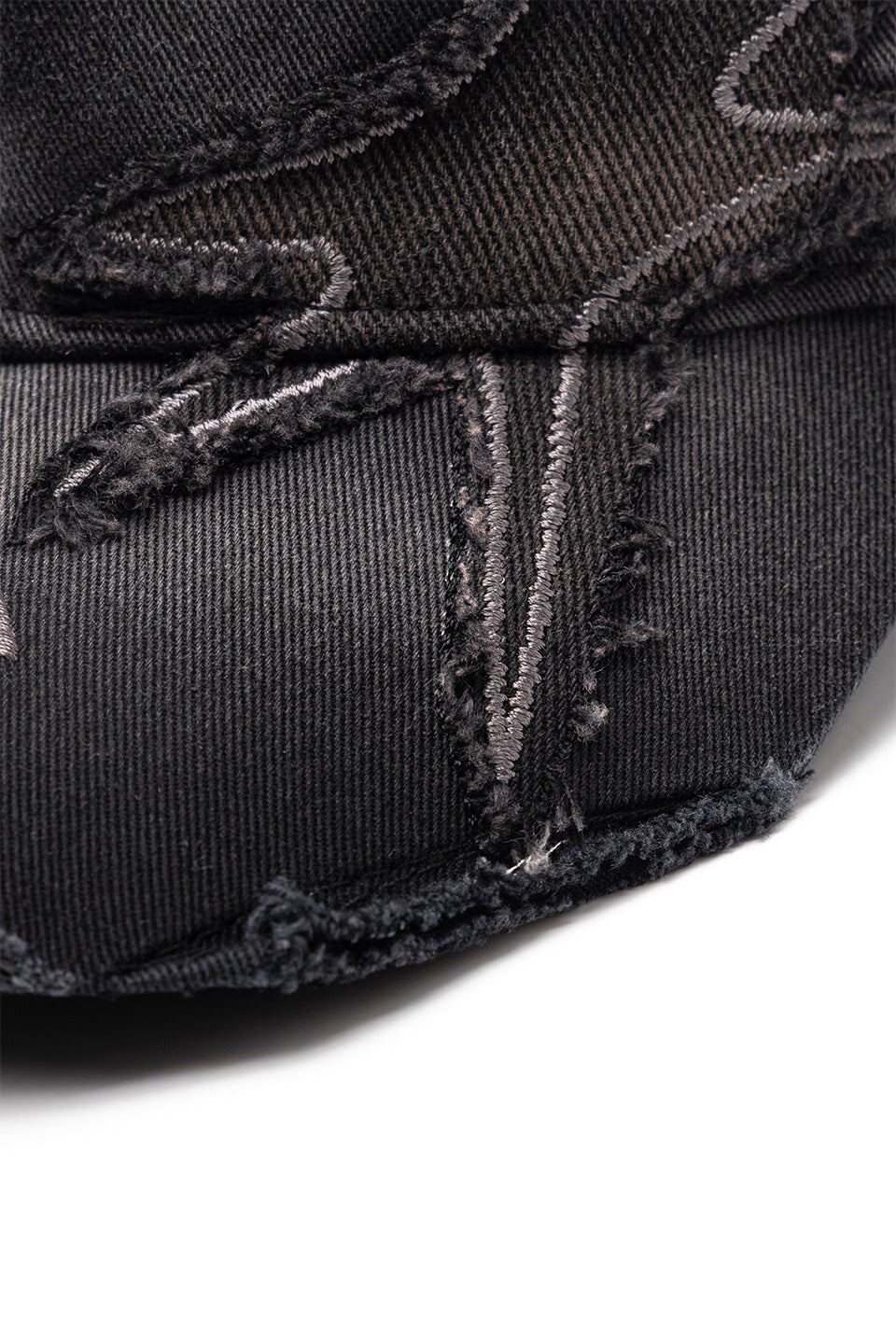 EYES Distressed Cap